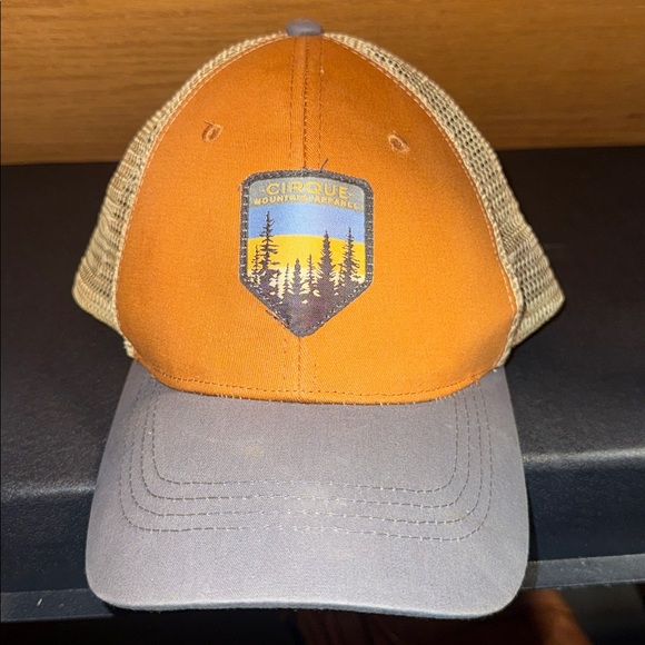Cirque Mountain Apparel Other - Orange and Gray Cirque Mountain Apparel Cap